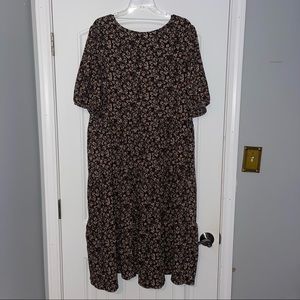 Plus size short sleeve dress